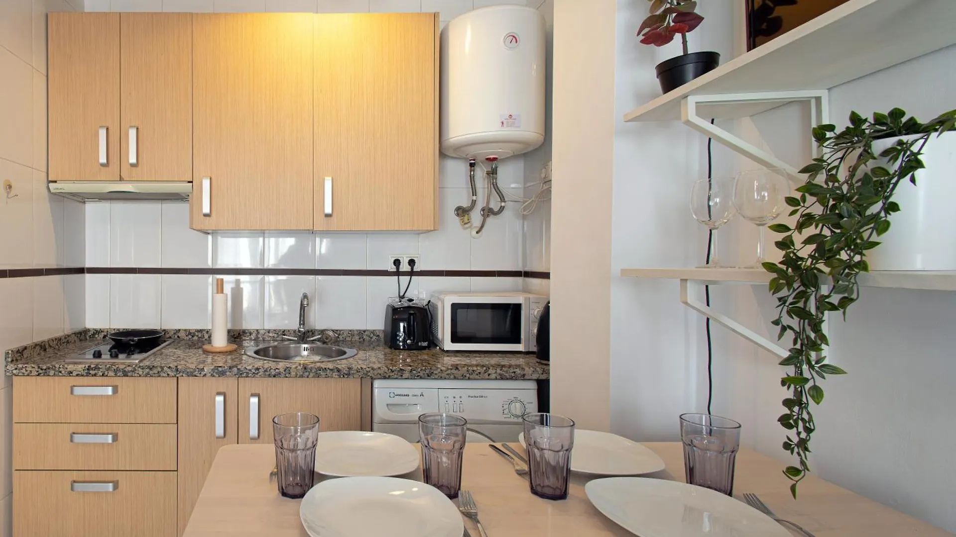 Almara Apartment Malaga 0*,